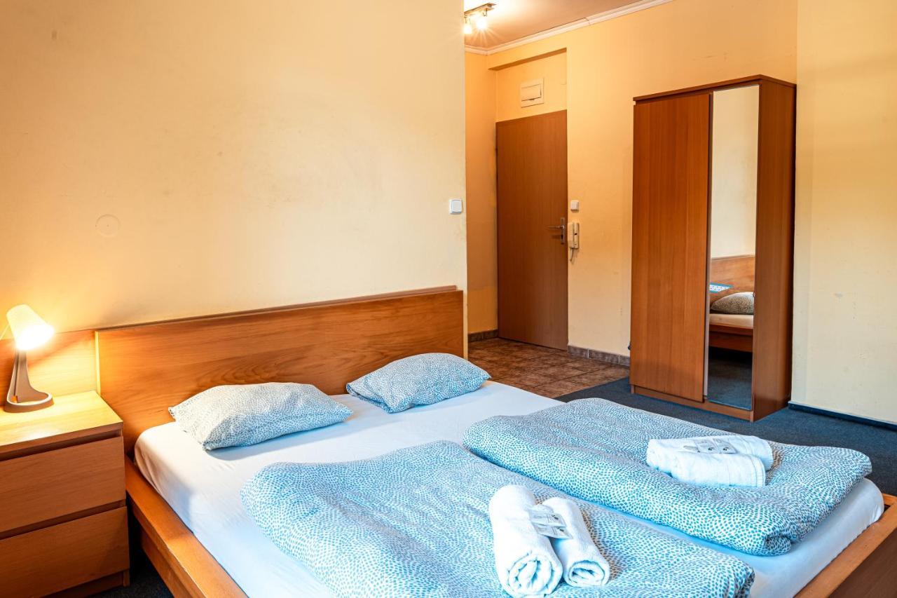 Penzion Hurikan 63 Havlíčkův Brod Exterior foto