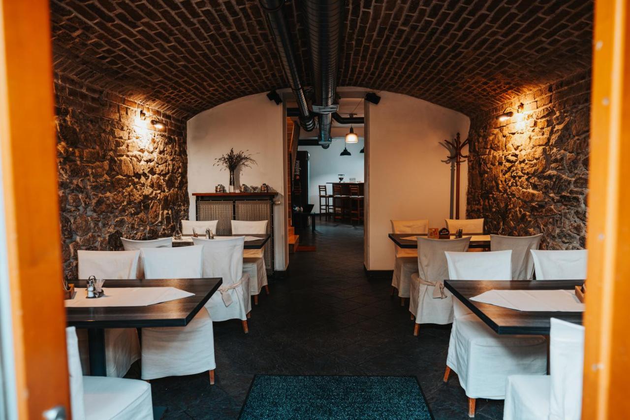 Penzion Hurikan 63 Havlíčkův Brod Exterior foto