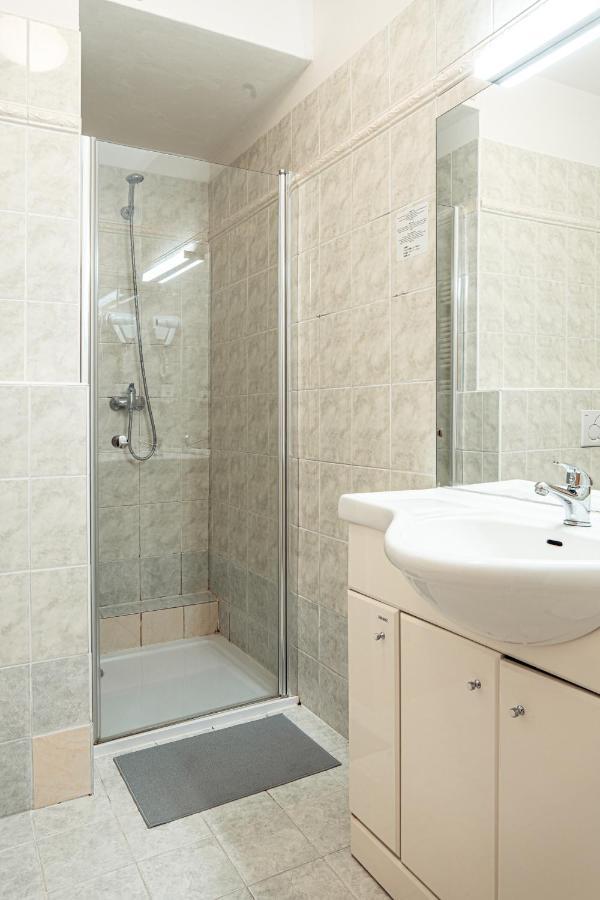 Penzion Hurikan 63 Havlíčkův Brod Exterior foto