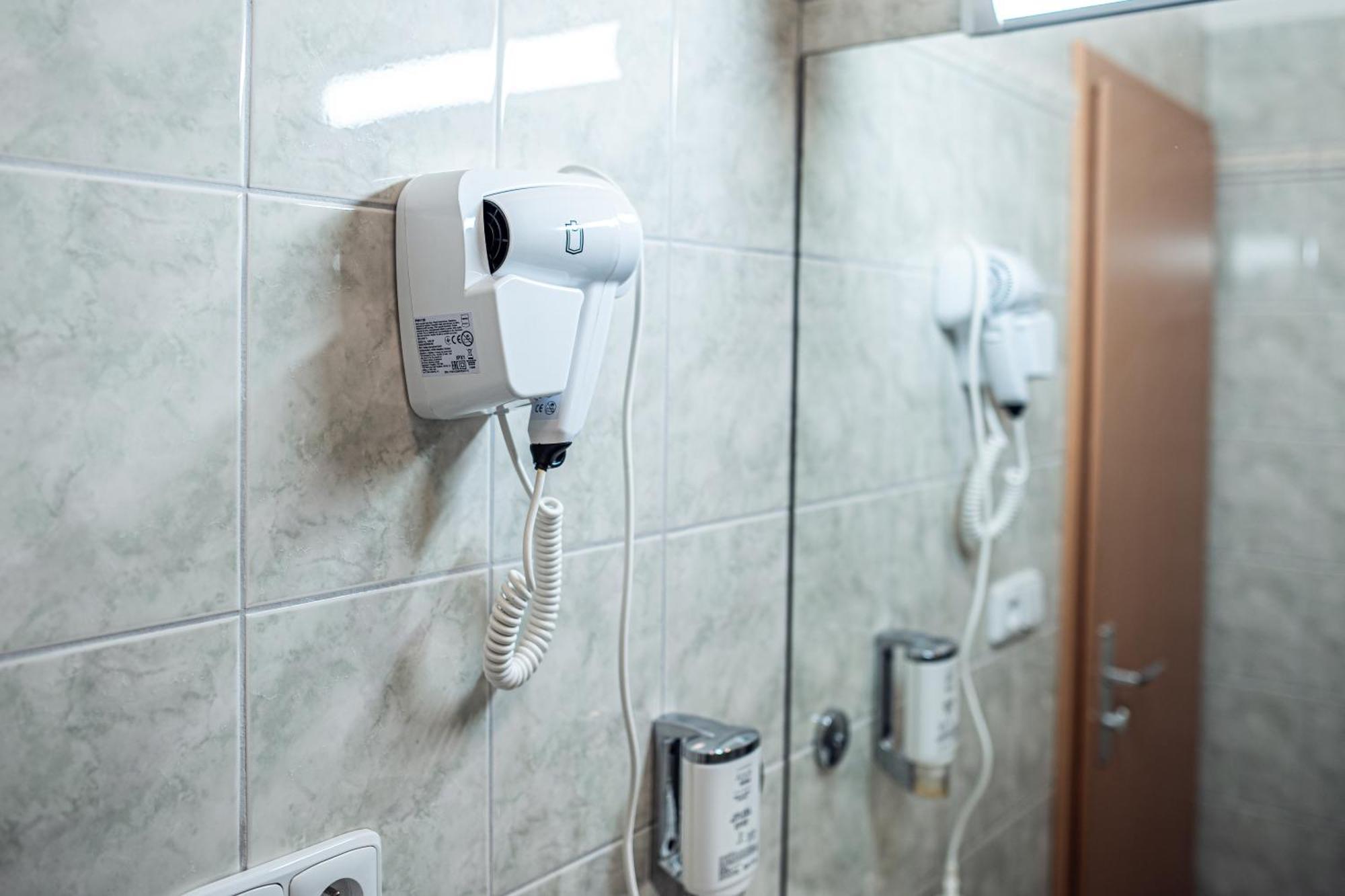 Penzion Hurikan 63 Havlíčkův Brod Exterior foto